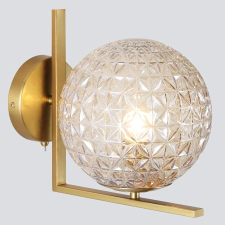 Бра Eurosvet 70131/1 латунь Shape Бра Eurosvet 70131/1 латунь Shape