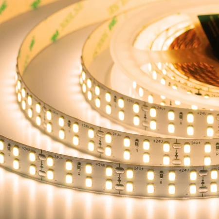 Лента светодиодная ELFLED PRO140, 240/м (2835), 24В, 22Вт/м, 5м, 2ряда, белый теплый 2800-3300К ELFLED-24240-PRO140/2-ww