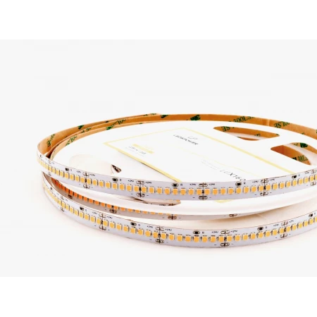 Светодиодная лента LEDS POWER 2835 240/м (22Вт/м) 24В теплая LUX160 006239 Светодиодная лента LEDS POWER 2835 240/м (22Вт/м) 24В теплая LUX160 006239
