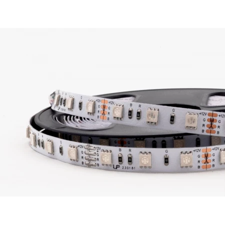 Светодиодная лента LEDS POWER 5050 60/м (14,4Вт/м) 12В RGB 004730 Светодиодная лента LEDS POWER 5050 60/м (14,4Вт/м) 12В RGB 004730